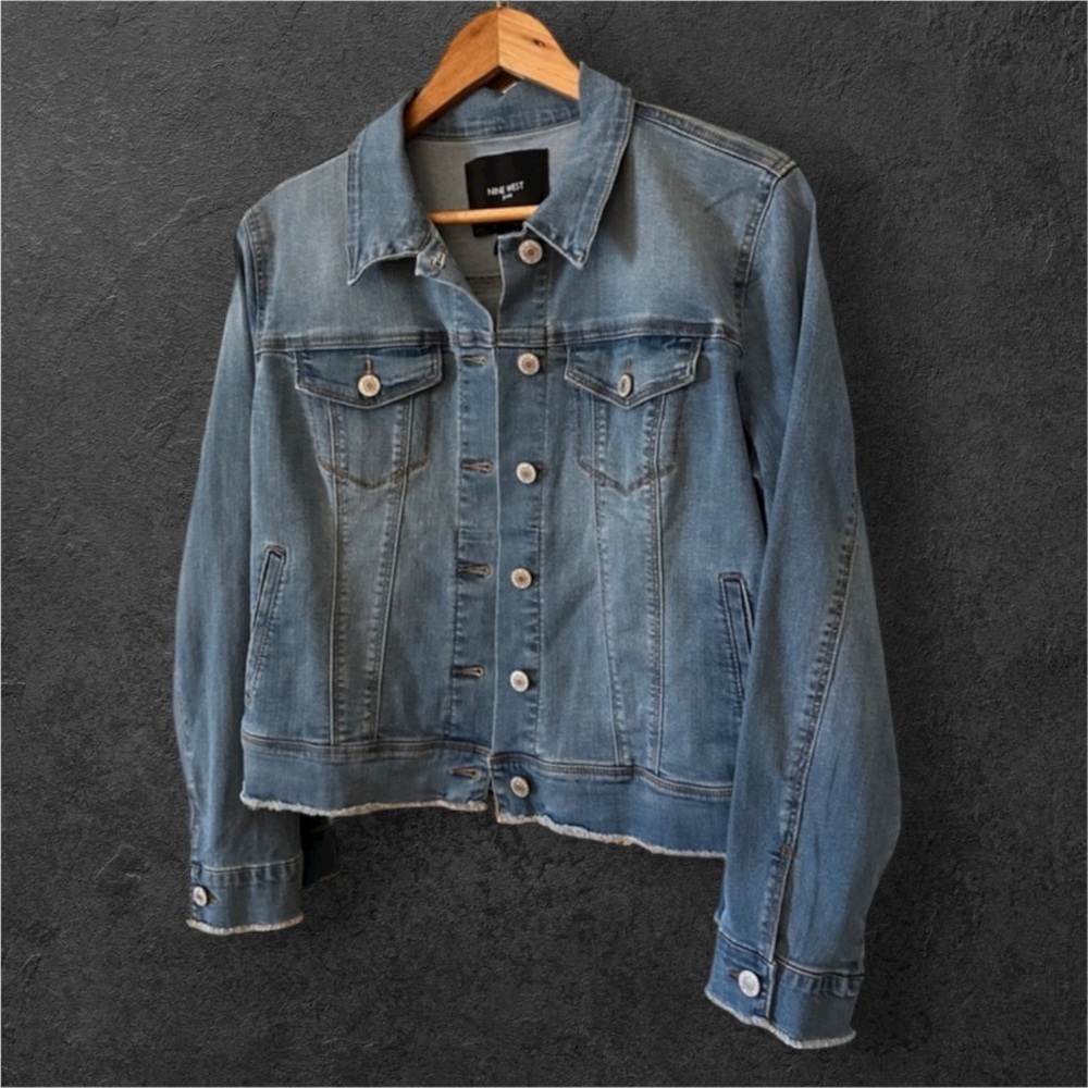 Nine West Denim Jacket Women's Classic Blue Jean Trucker Size M